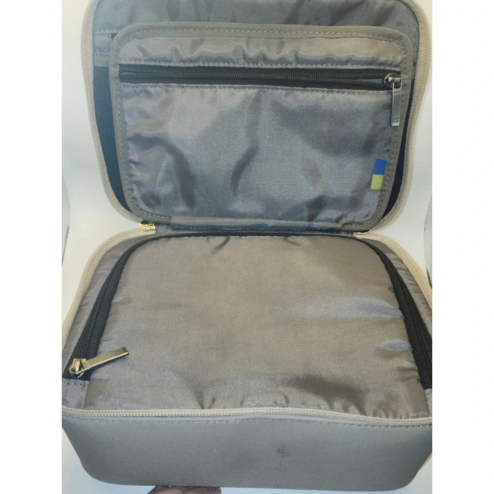 Open Story Gray Cosmetic Travel Case Bag Organizer Multiple Compartments